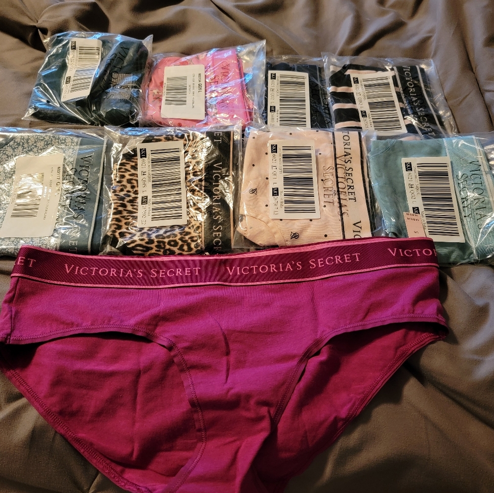 8 pair VS cheaksters